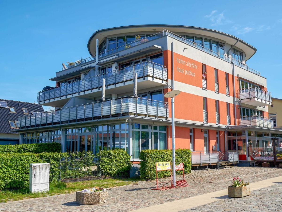 Haus Putbus In Altefaehr - Wg 3 Mit Panoramablick Apartman Kültér fotó