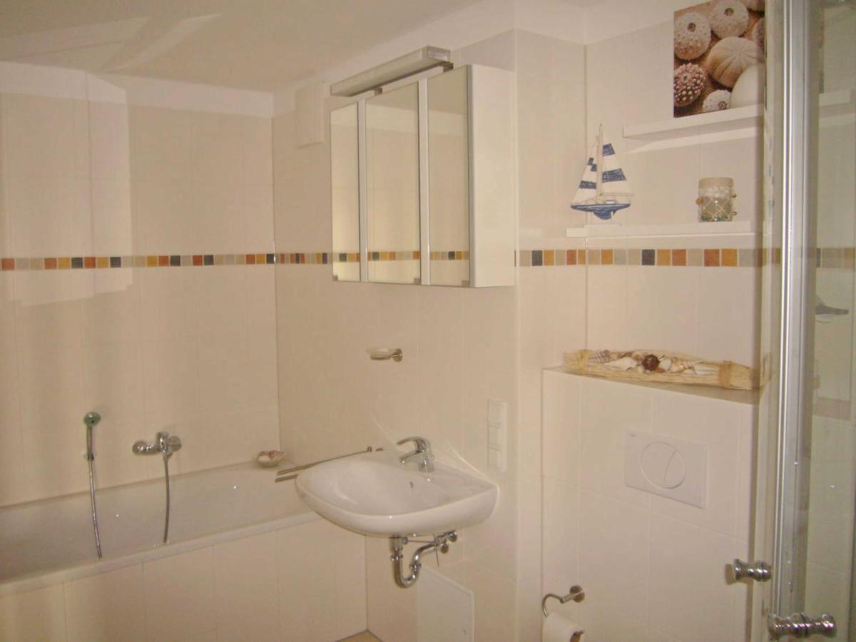 Haus Putbus In Altefaehr - Wg 3 Mit Panoramablick Apartman Kültér fotó